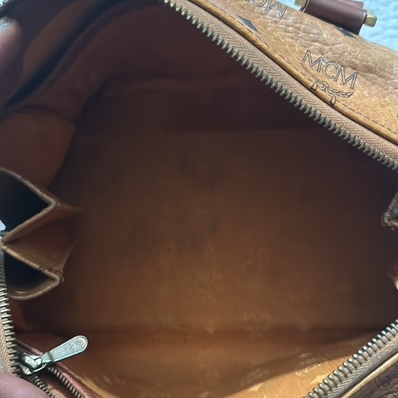 MCM BOSTON BAG luxury item - Picture 8 of 8